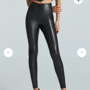 NWT Commando Faux Leather Leggings in Black Size Small